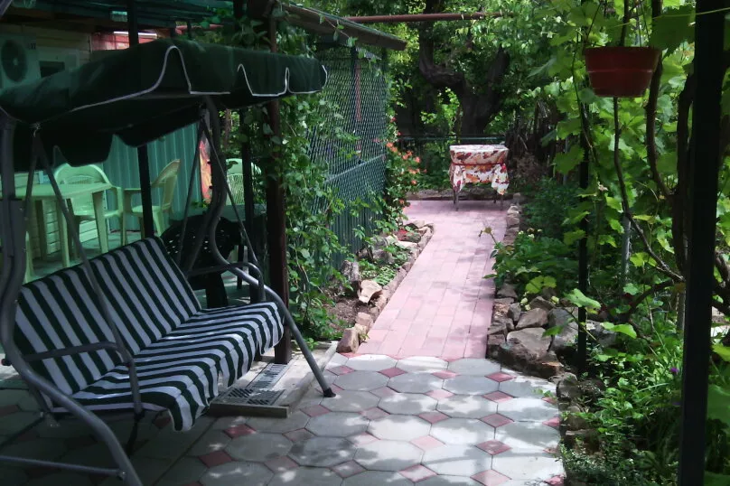 . Частный сектор На Ростовской 181. Ейск