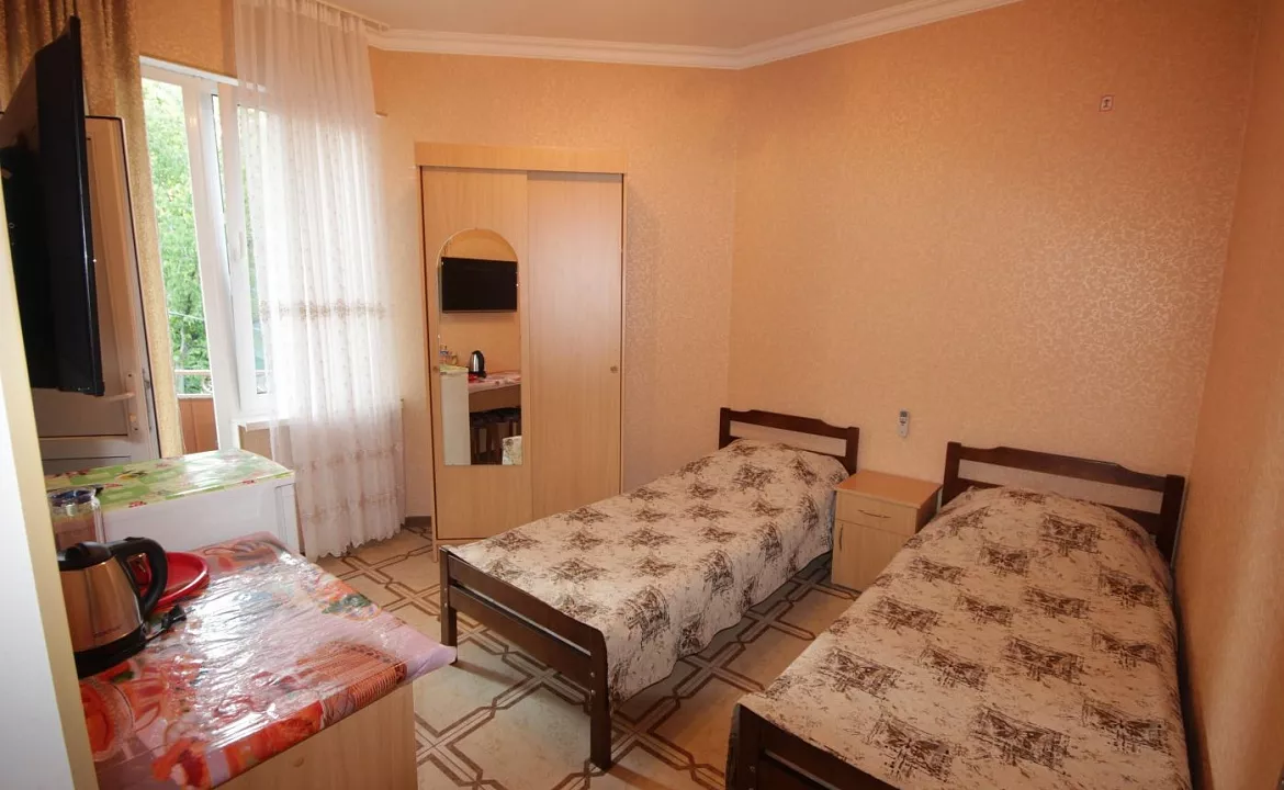 Комната № 2. Гостевой дом "Жемчужина на Павлова!. Лазаревское