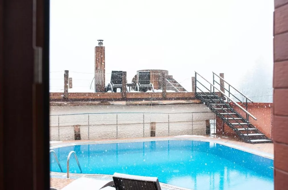 . Отель Alm Hotel. Красная Поляна