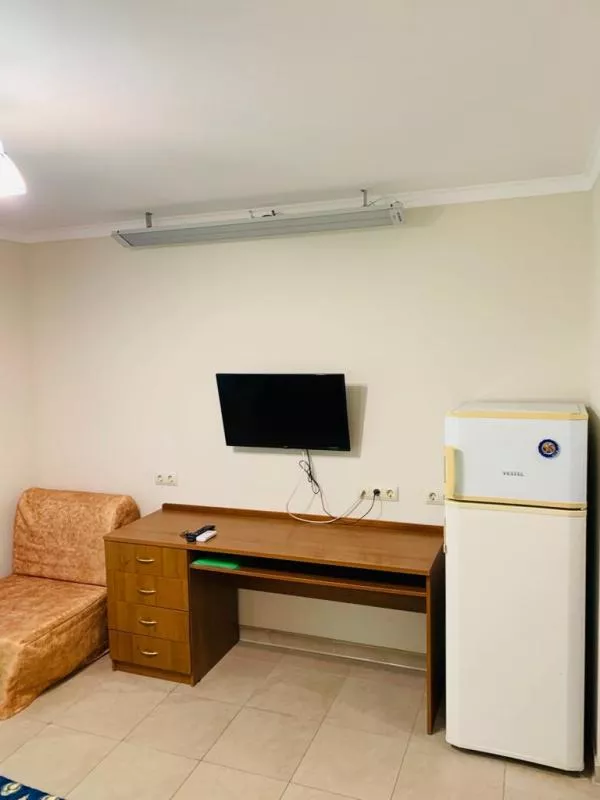 . Гостевой дом "Оливер" в Небуге     . Небуг