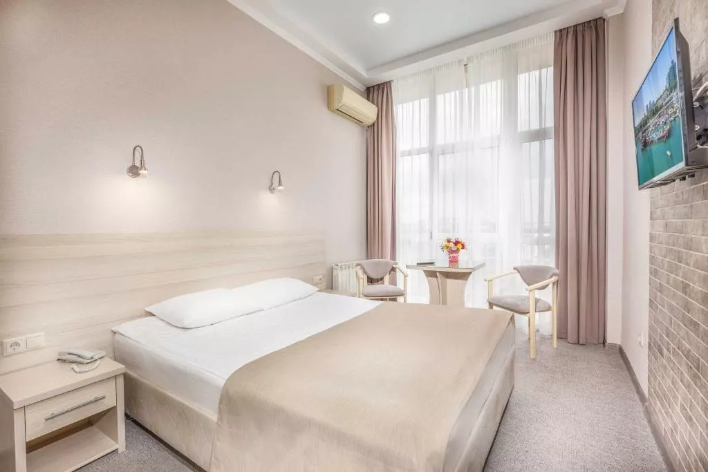 Двухместный (Стандарт-Сити 2). Отель "Капитан". Анапа