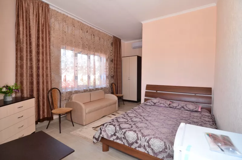 Стандарт 2-4 местный. Гостевой дом «АлександриЯ». Заозерное Стандарт 2-4 местный. Гостевой дом «АлександриЯ». Заозерное