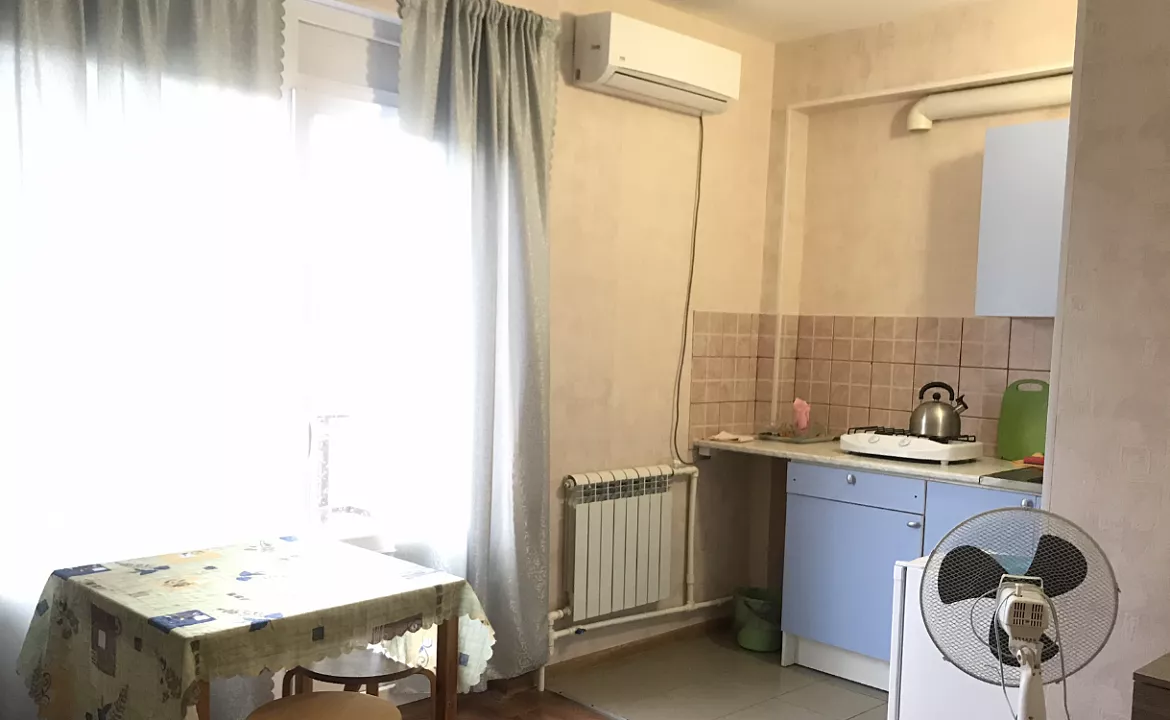 Четырёхместный номер с балконом . Частный сектор Ирис . Сочи