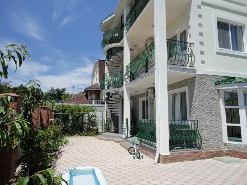 . Гостевой дом "Зеленый дворик" - Голубая бухта. Голубая бухта