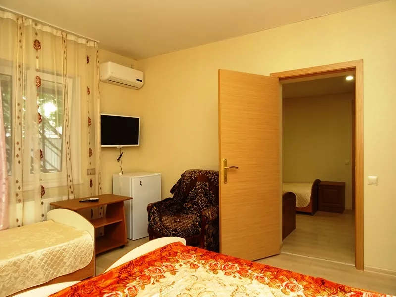 . Частный сектор "Сара" . Адлер