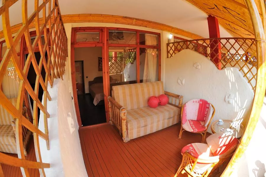 Эконом, 1 корпус. Гостиничный комплекс «Весёлый Хотэй». Гурзуф