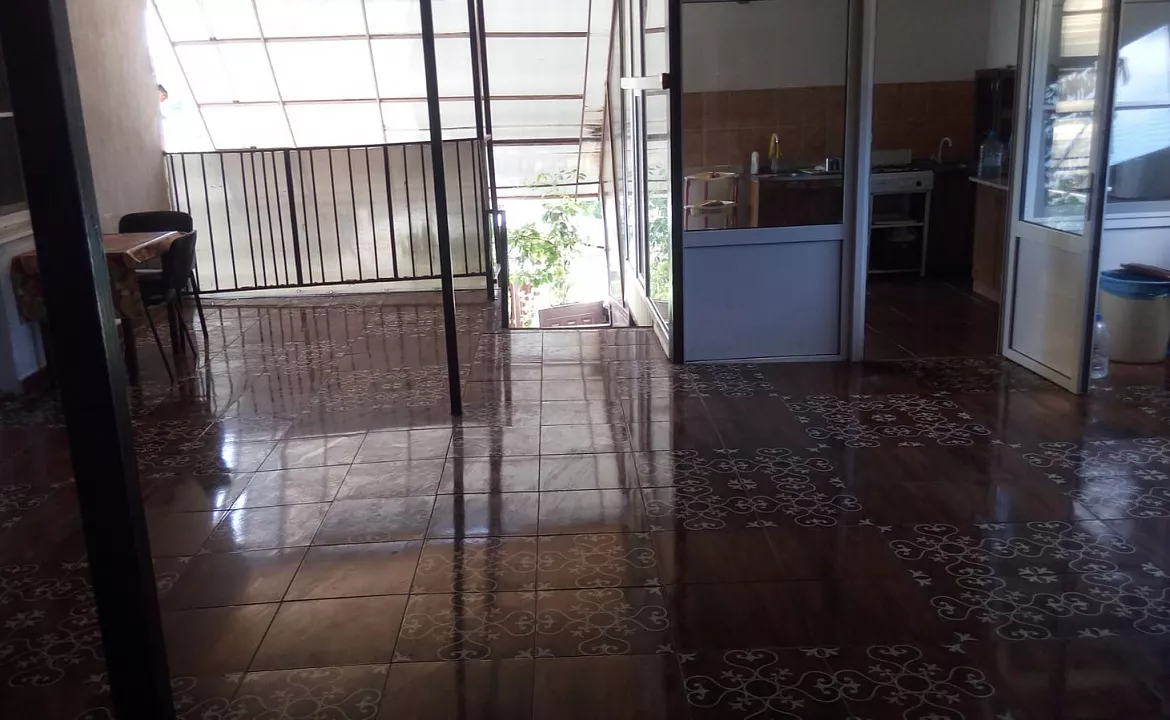 2-х., 3-х, 4-х.местные. Частный сектор "Приморская 25а". Кучугуры