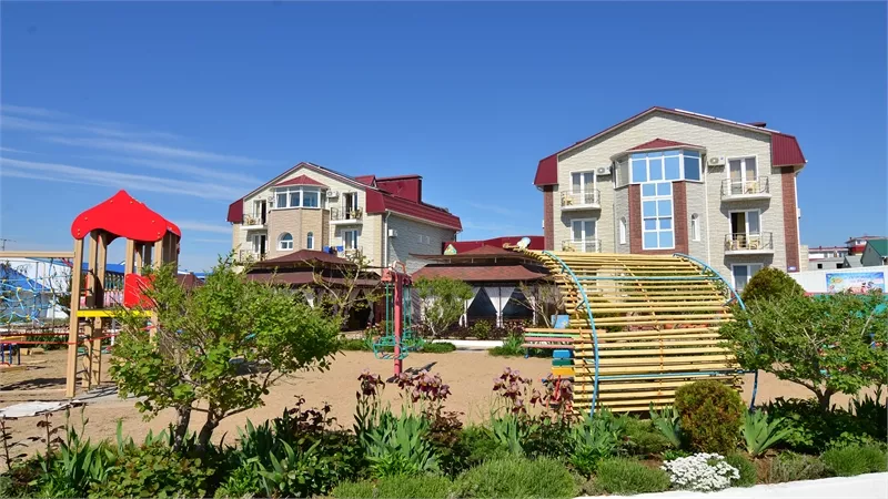 . Коттедж "Белый медведь". Симферополь