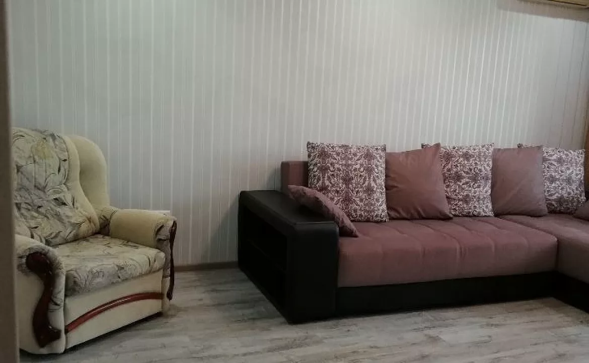 1-комнатная квартира. Квартира в многоквартирном доме "1-комнатная Пролетарская 38/1". Кабардинка