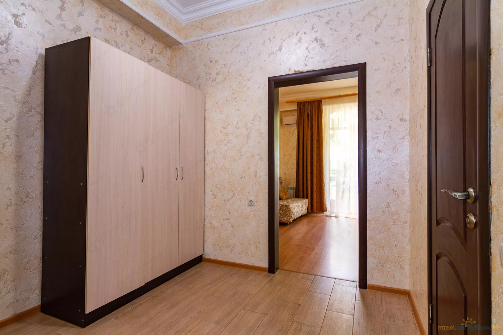 . Гостиница "Жемчужина Ямала". Лоо