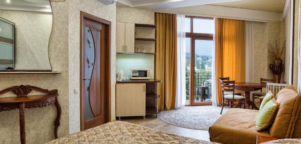 Апартаменты 5/1. Квартира в многоквартирном доме Апартаменты Венера-М. Ялта