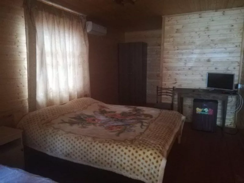 . Гостиница "Эко-дом" . Пицунда . Гостиница "Эко-дом" . Пицунда