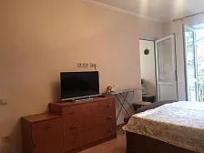 Квартира в многоквартирном доме Однокомнатная квартира - Сухум