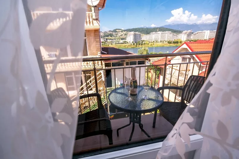 . Гостиница "Сюзэн" . Адлер