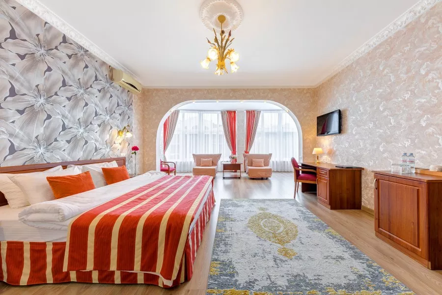 Семейный Люкс. Отель "Богема Премиум". Геленджик