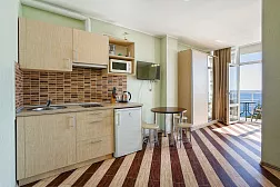 Квартира в многоквартирном доме Видовые апартаменты в Мисхоре Квартира в многоквартирном доме Видовые апартаменты в Мисхоре