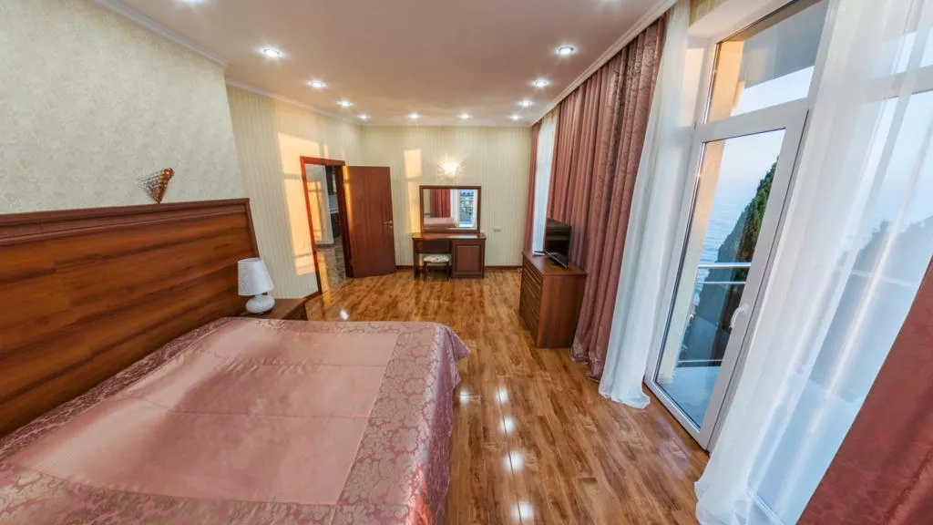 «Апартаменты» 