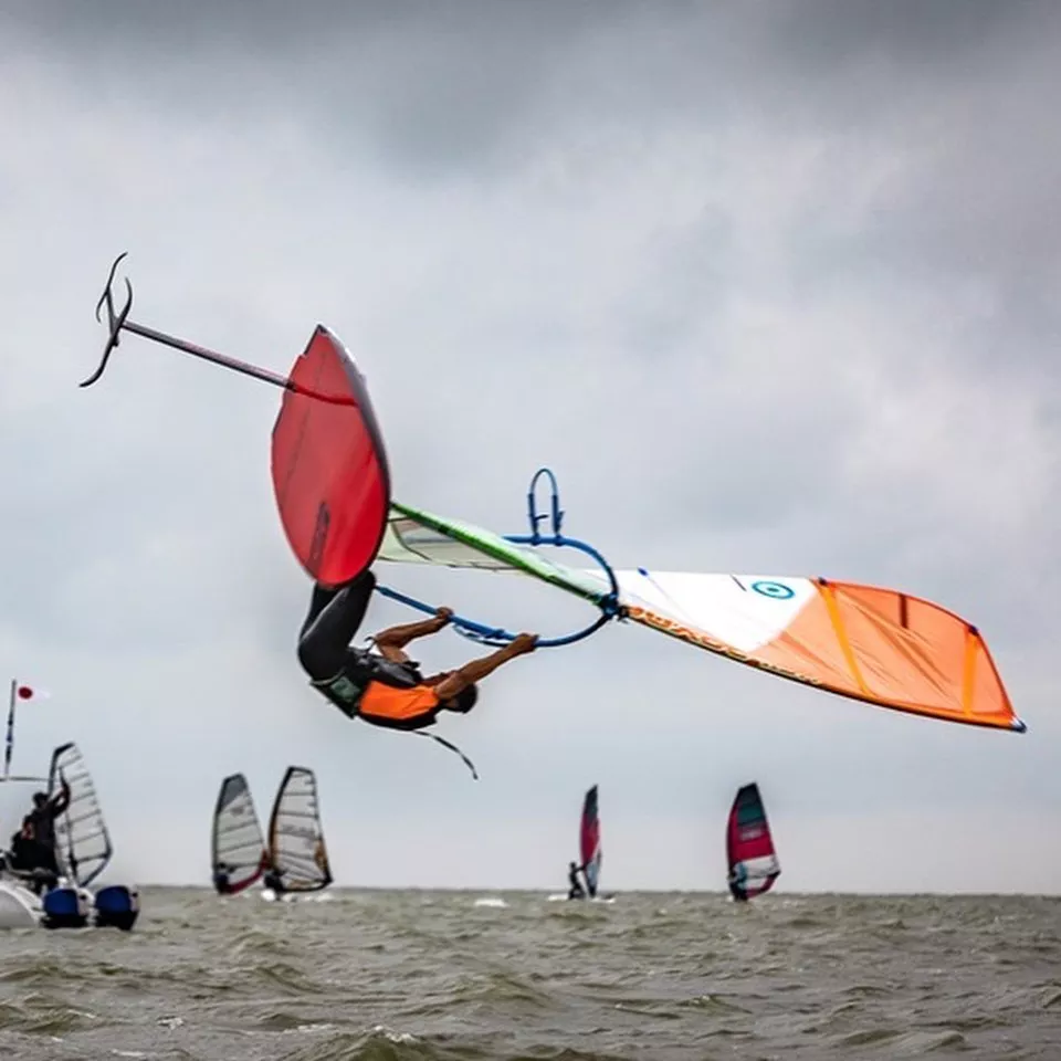 . Серф-отель YEISKWIND. Ейск