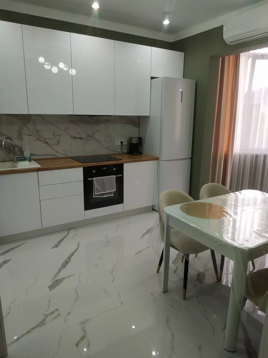 . Квартира в многоквартирном доме Тормахова 2/3. Лазаревское