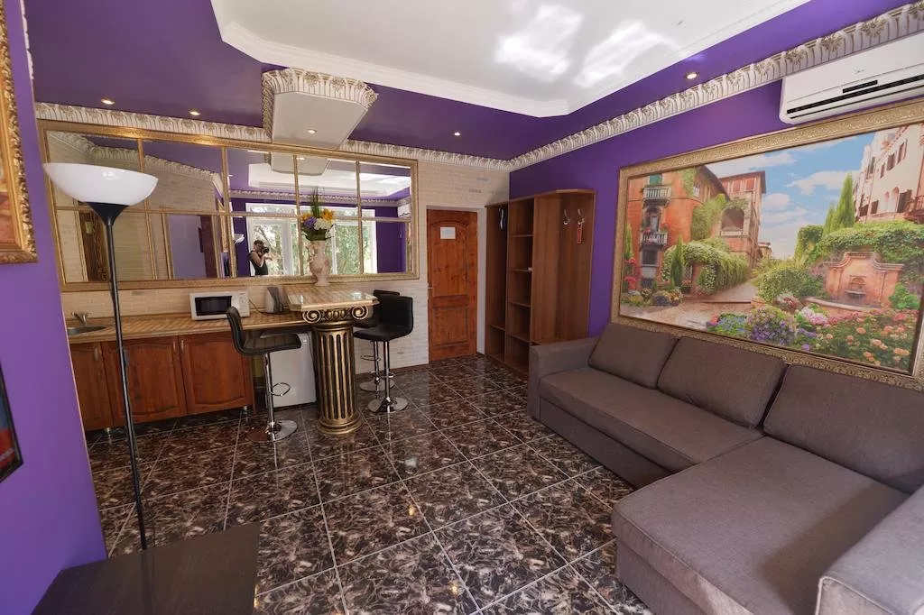 . Гостиница "Малибу" . Лазаревское