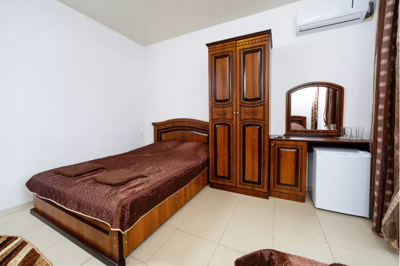 Стандарт 4-х местный. Гостевой дом У Елены - Якорная Щель. Якорная Щель