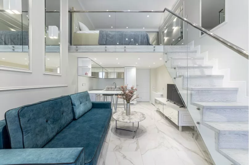 Двухуровневые апартаменты. Квартира в многоквартирном доме Апартаменты ЖК «Красная площадь». Сочи