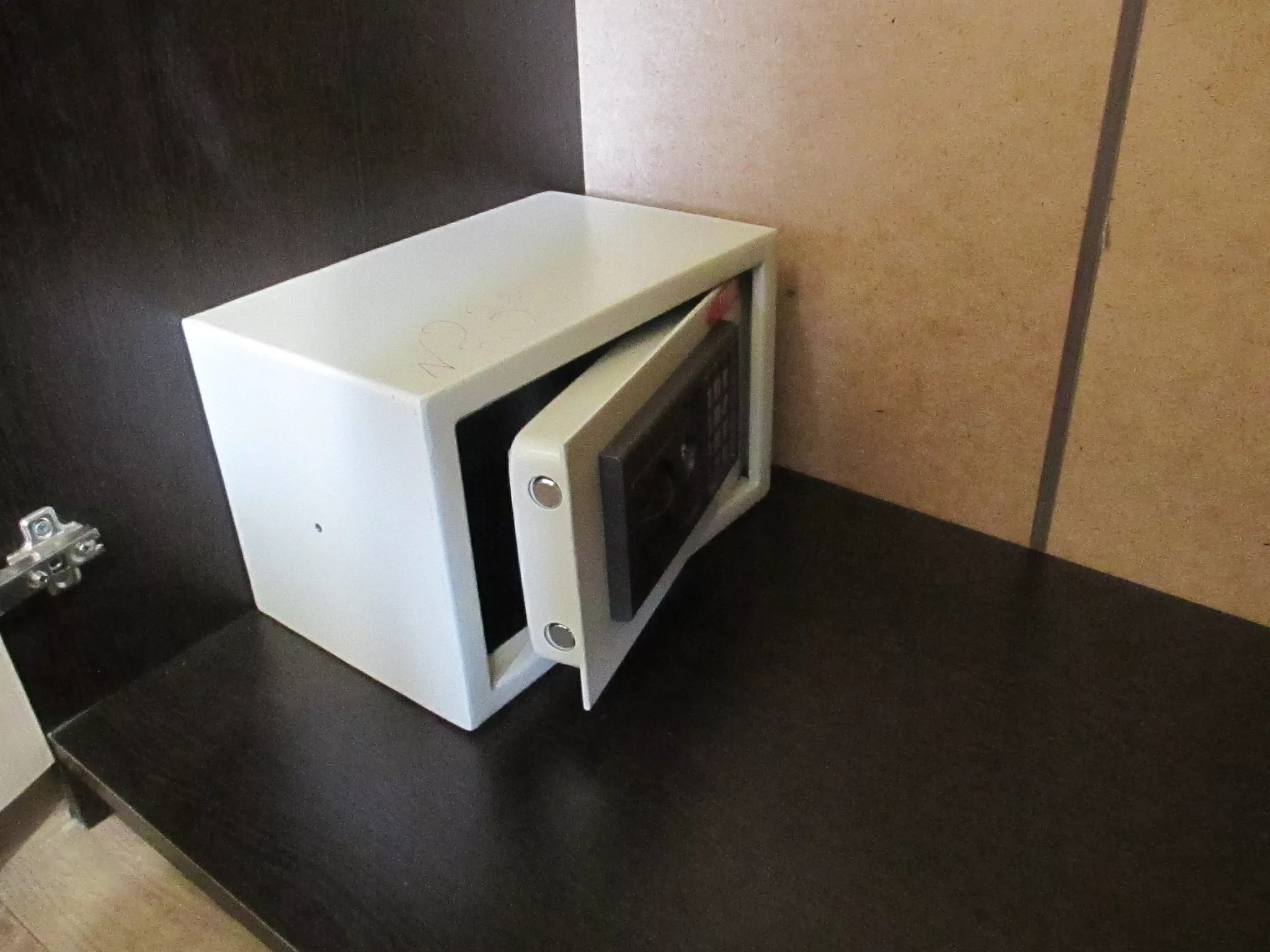 . Квартира в многоквартирном доме 1-комн. квартира в центре Сочи. Сочи