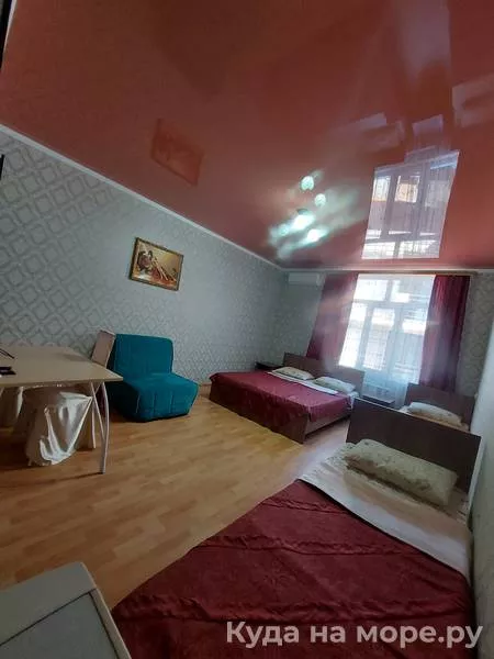 Стандартный четырёхместный номер. Гостевой дом "Нур". Ольгинка