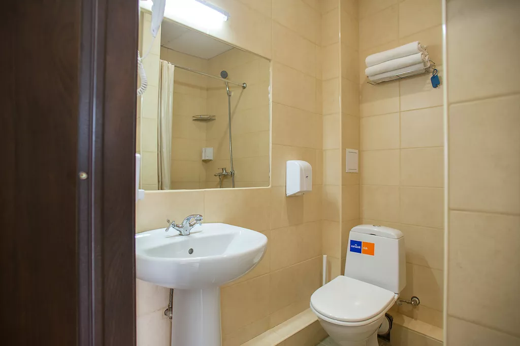 Эконом с балконом. Пансионат Дублин-Дельфин . Нижнее Джемете Эконом с балконом. Пансионат Дублин-Дельфин . Нижнее Джемете