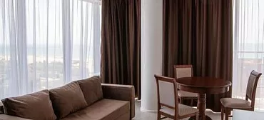 Отель "Skybridge"