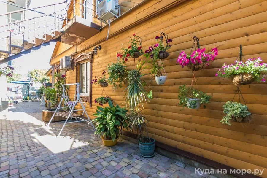 . Гостевой дом «Фламинго». Архипо-Осиповка