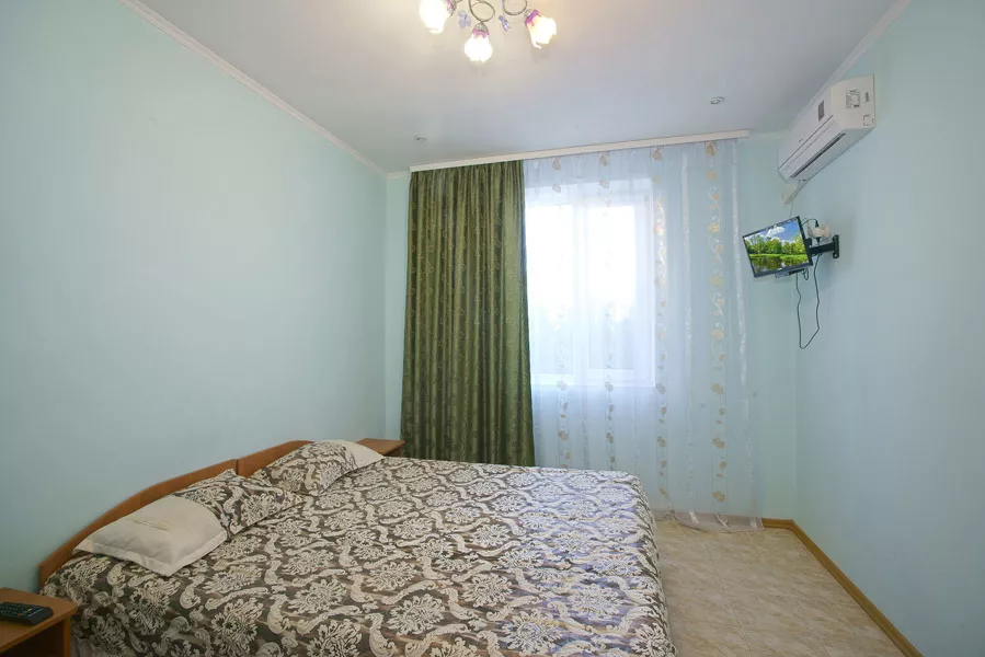 2-МЕСТНЫЙ НОМЕР. Гостевой дом БУМЕРАНГ. Саки 2-МЕСТНЫЙ НОМЕР. Гостевой дом БУМЕРАНГ. Саки