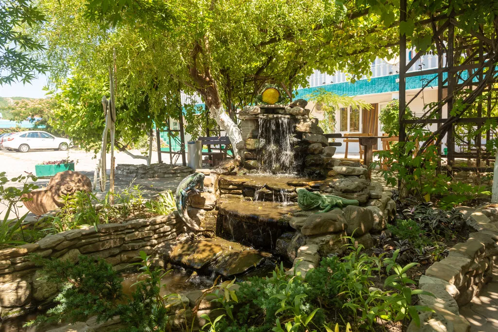 . Отель "Лазурный берег". Лермонтово