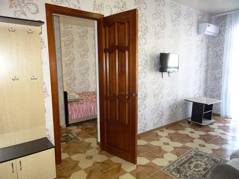 3-х местный номер . Гостиница "Рафаэль". Якорная Щель