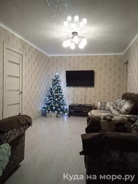 Квартира «Море рядом». Квартира в многоквартирном доме У Сабрины. Гагра