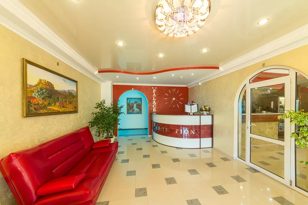 . Отель У моря "Palace". Витязево