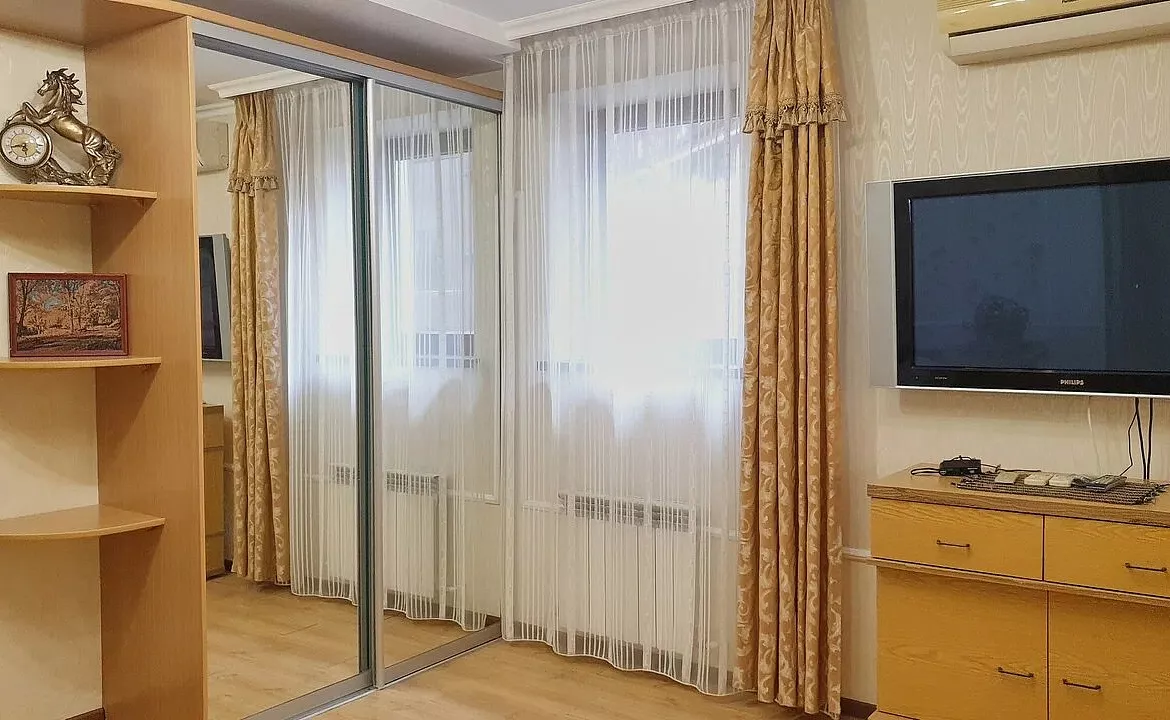 Семейный №5 . Гостевой дом "НАШ ДОМ". Геленджик