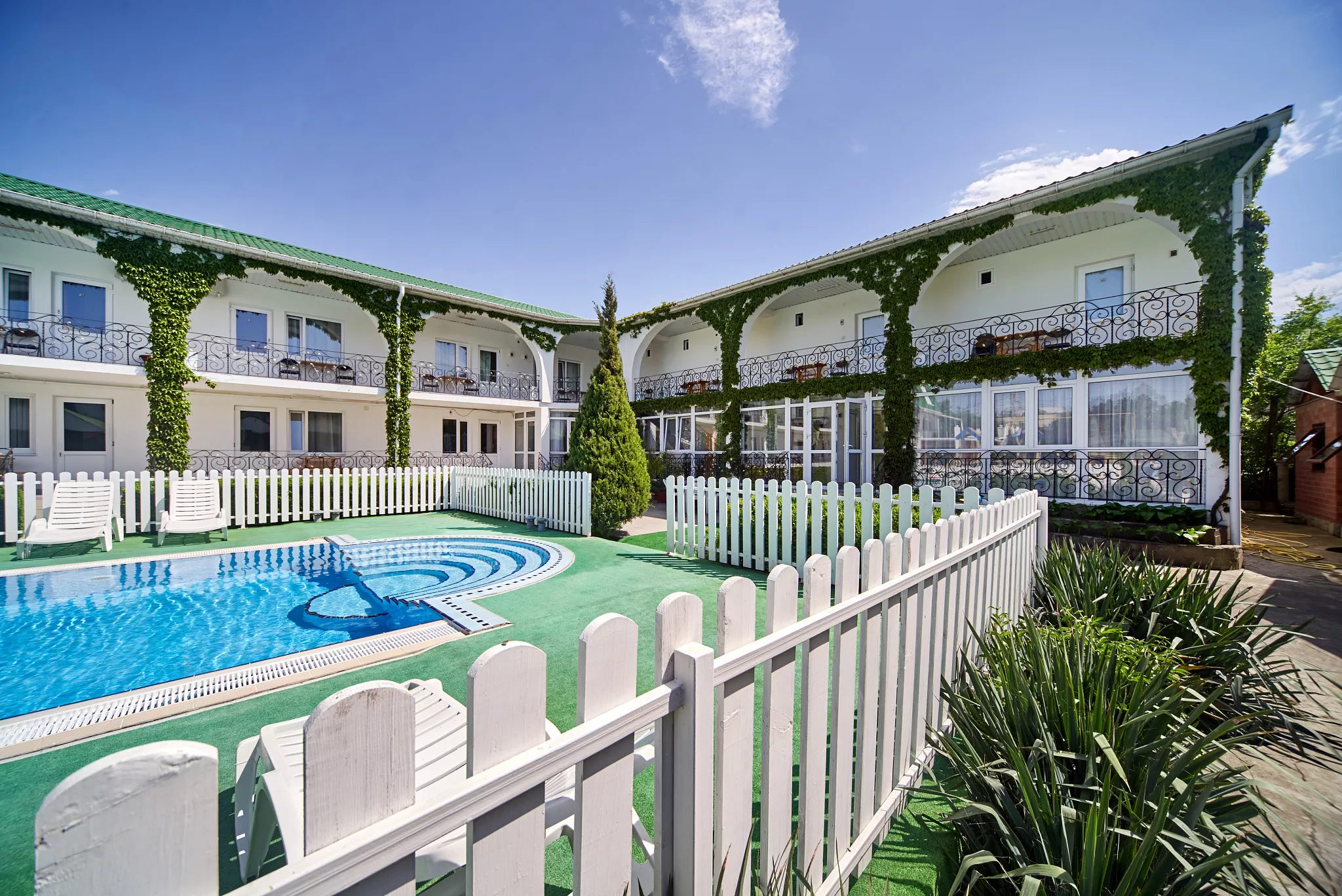 . Гостевой дом «Парадиз». Симферополь