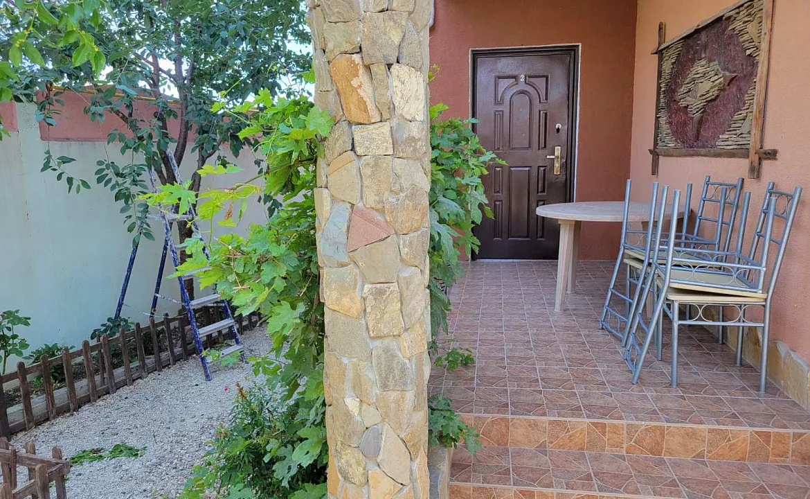 Гостевой номер 2. Гостевой дом Iron Lion. Крым - частный сектор