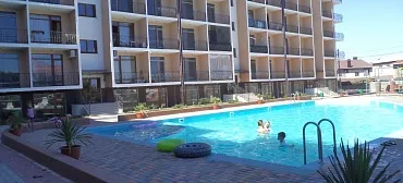 Квартира в многоквартирном доме Апартаменты с видом на море.