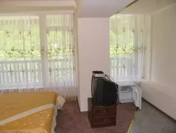 2-местный Стандарт Комфорт однокомнатный. Гостиница «МТЦ Горные вершины». Домбай-гостиницы