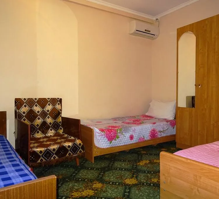 Этаж 4 изолированные комнаты. Частный сектор Туристская 5. Аше