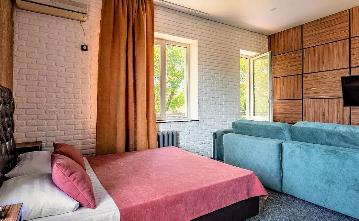 Номер Студио с большой террасой и видом на море. Отель «БРЮТ». Геленджик