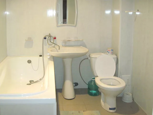 2-х комнатный комфорт. Гостиница «Ейск» категории - "Без звезд". Ейск