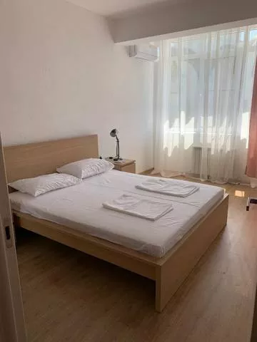 Апартаменты. Таунхаус «Романтиков». Головинка