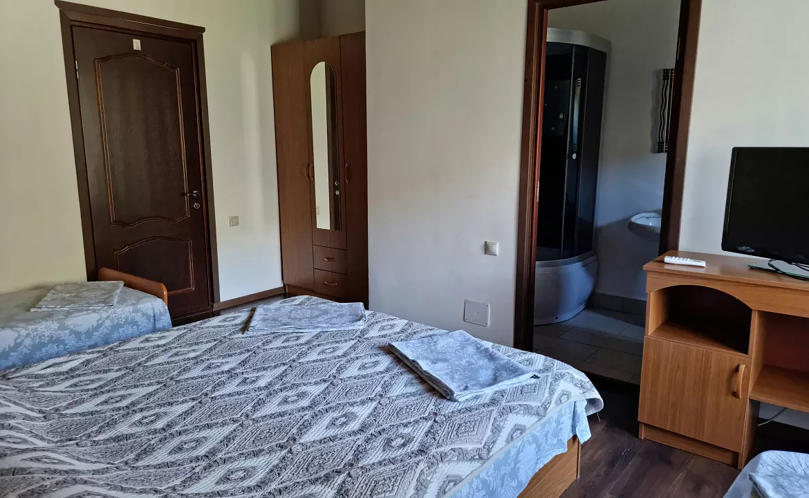 4х местный номер на 2 этаже. Гостевой дом "Цитрус". Цандрипш