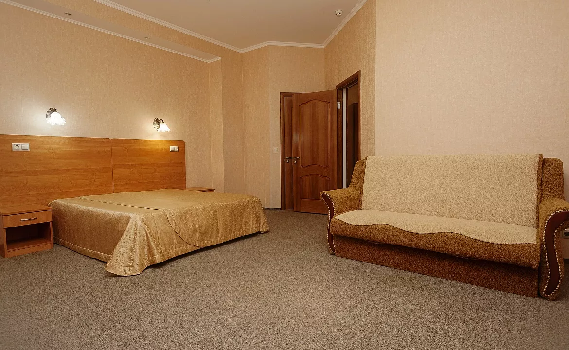 Двухкомнатный Семейный на 1 этаже. Гостевой дом Дом у Моря ЛАКИ. Геленджик Двухкомнатный Семейный на 1 этаже. Гостевой дом Дом у Моря ЛАКИ. Геленджик