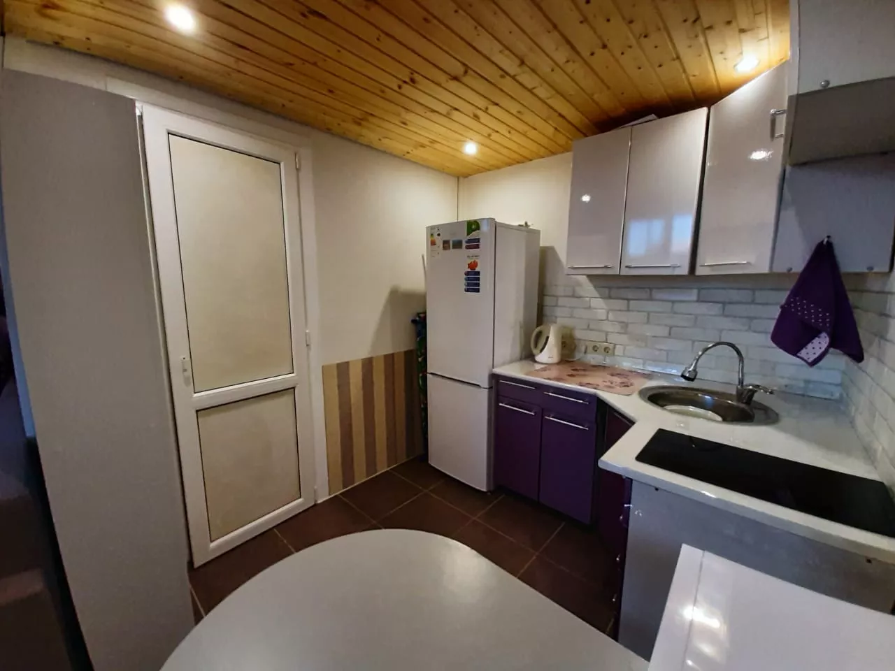 . Квартира в многоквартирном доме Студия у самого моря. Адлер