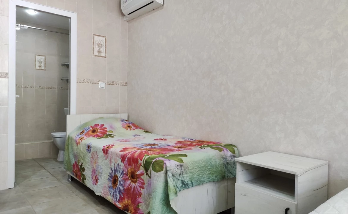 4-х местный  стандарт с кухней. Уда-ча в Свирском ущелье. Лазаревское