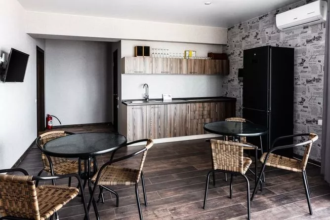 . Гостевой дом The Goncharov’s Family House. Семидворье